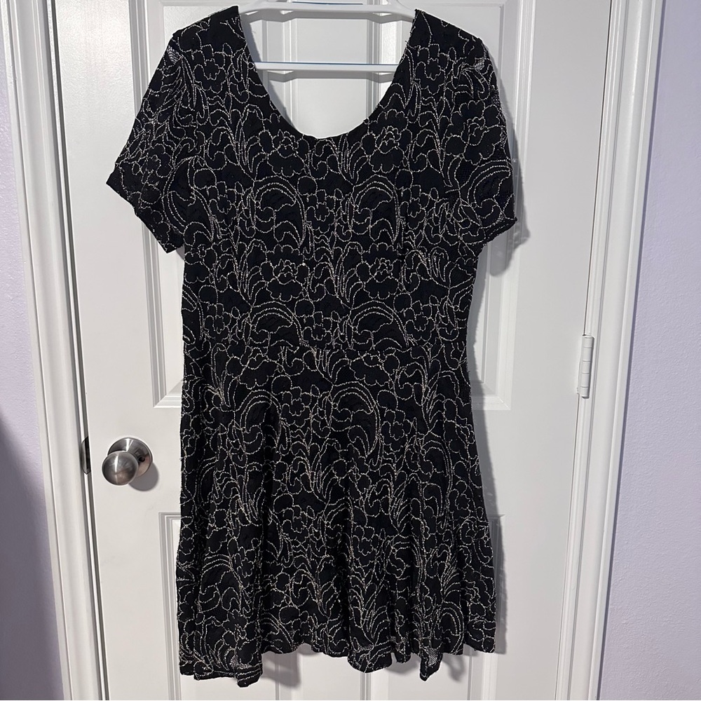 Forever 21 Black & Gold Lace Mini Skater Dress - Size 1X